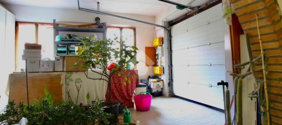 5 chambres Villa à Monte San Pietro, Italy No. 53984 48