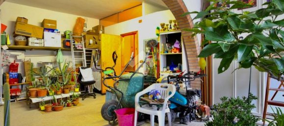 5 chambres Villa à Monte San Pietro, Italy No. 53984 70