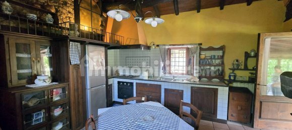 3 bedrooms House in Fosciandora, Italy No. 293190 24