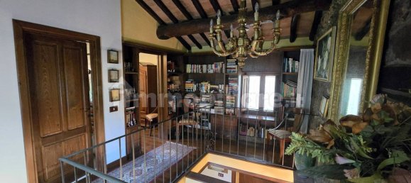 3 bedrooms House in Fosciandora, Italy No. 293190 33