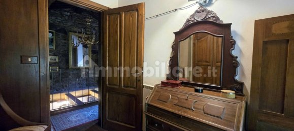 3 bedrooms House in Fosciandora, Italy No. 293190 39