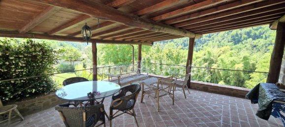 3 bedrooms House in Fosciandora, Italy No. 293190 12