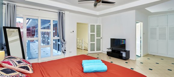 5 Schlafzimmer Cafe / Restaurant in Pattaya, Thailand, Nr. 1359 4