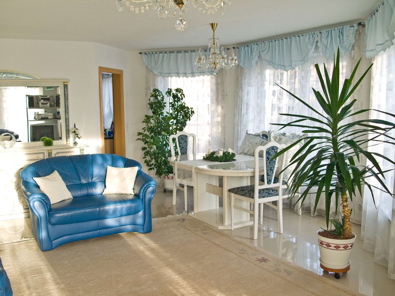 6 bedrooms Townhouse in Tuttlingen, Germany No. 19228