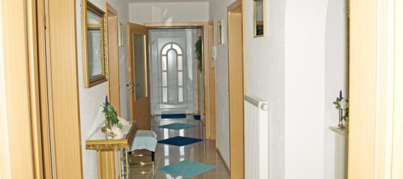 6 bedrooms Townhouse in Tuttlingen, Germany No. 19228 3