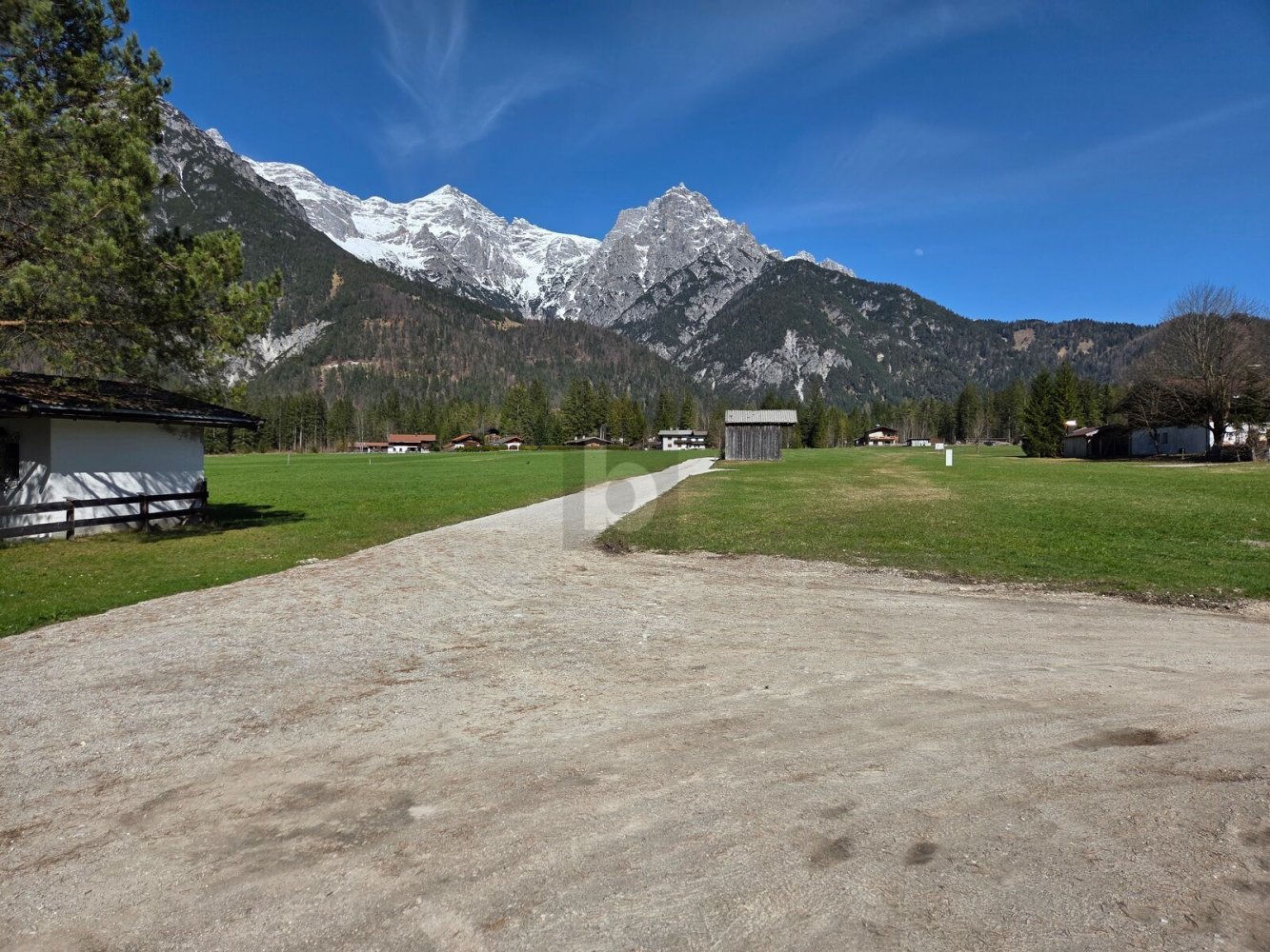 555m² Land in St. Ulrich am Pillersee, Austria No. 198988