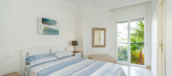 Apartamento de 2 dormitorios en Estepona, Spain No. 147454 14