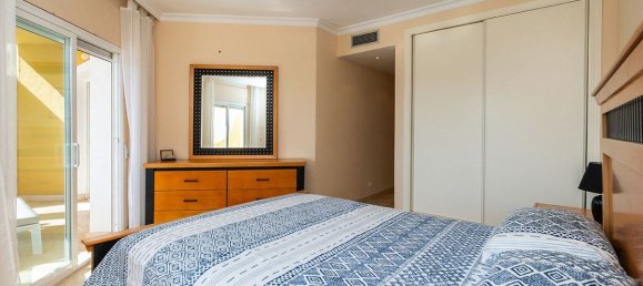 Apartamento de 2 dormitorios en Estepona, Spain No. 147454 13