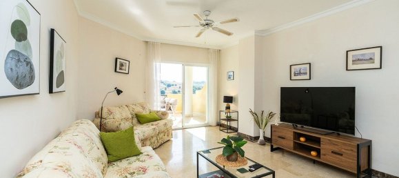 Apartamento de 2 dormitorios en Estepona, Spain No. 147454 2