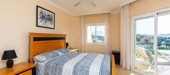 Apartamento de 2 dormitorios en Estepona, Spain No. 147454 11