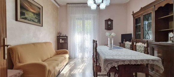 5 bedrooms Apartment in Modena, Italy No. 316823 27