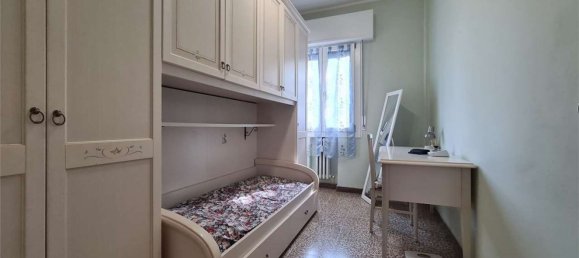 5 bedrooms Apartment in Modena, Italy No. 316823 12