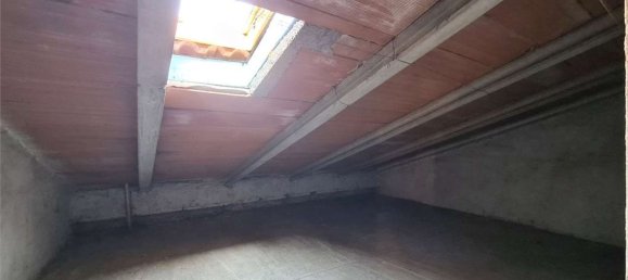 5 bedrooms Apartment in Modena, Italy No. 316823 24