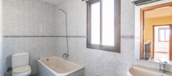 Dúplex de 4 dormitorios en Guadix, Spain No. 150303 30