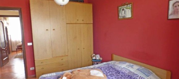 Дом с 6 комнатами в Пьоццо, Италия № 112266 10