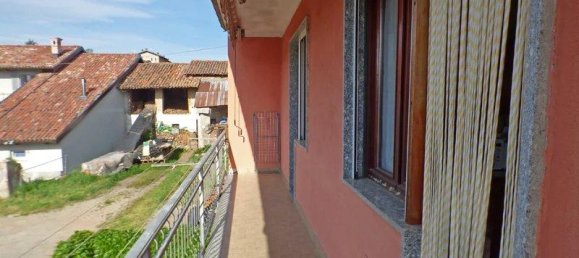 Дом с 6 комнатами в Пьоццо, Италия № 112266 17