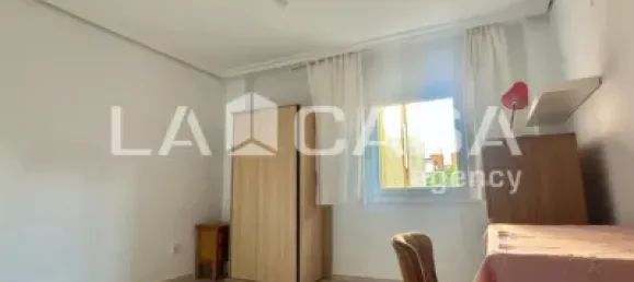 Apartamento de 4 dormitorios en Andalucía, Spain No. 181712 10