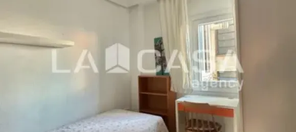 Apartamento de 4 dormitorios en Andalucía, Spain No. 181712 5