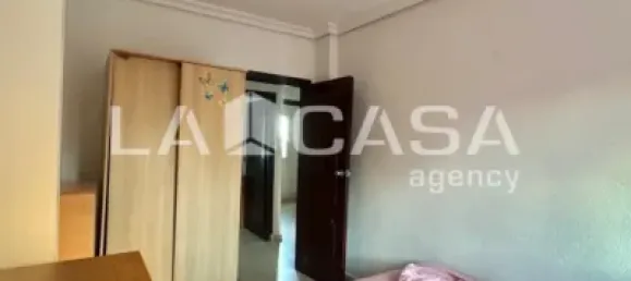 Apartamento de 4 dormitorios en Andalucía, Spain No. 181712 4