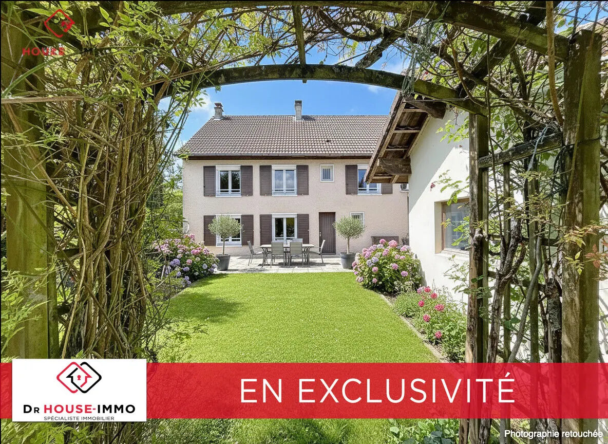 Casa T6 em Clairvaux-les-Lacs, France N.º 350470