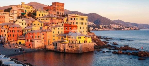 3 bedrooms Apartment in Genoa, Italy No. 137412 4