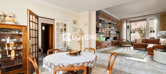 Casa de 3 dormitorios en Suresnes, France No. 188281 5