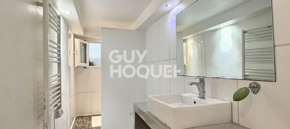 2 bedrooms Apartment in Marseille, France No. 338544 6