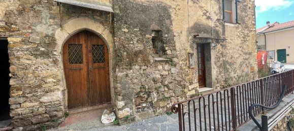  عقار تجاري في Diano Castello, Italy 40متر مربع رقم 273707 2