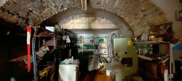  عقار تجاري في Diano Castello, Italy 40متر مربع رقم 273707 3