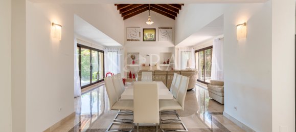 4 bedrooms Villa in Los Arqueros, Spain No. 19518 3