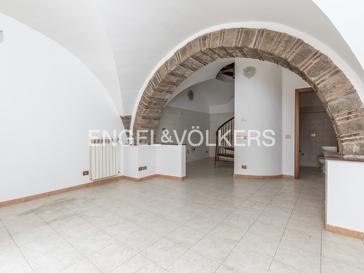 1 Schlafzimmer Wohnung in Genzano di Roma, Italy, Nr. 109278