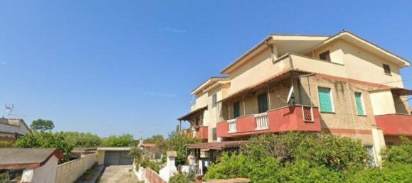 Apartamento de 4 habitaciónes en Pomezia, Italy No. 190843 6