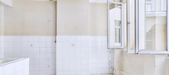 Квартира с 2 комнатами в Лион, Франция № 302775 6