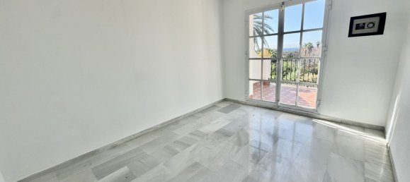 3 bedrooms Townhouse in Estepona, Spain No. 135356 22