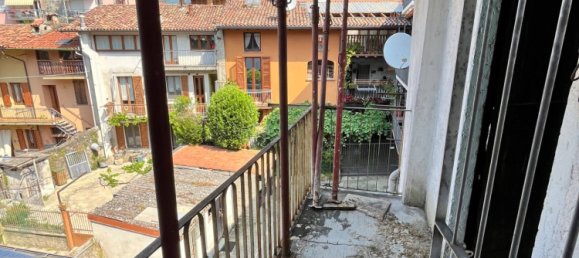 4 bedrooms House in Canzo, Italy No. 326707 19