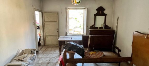 4 bedrooms House in Canzo, Italy No. 326707 13