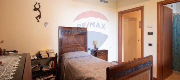 5 Schlafzimmer Haus in Calvagese della Riviera, Italy, Nr. 308694 16