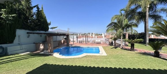 3 غرف نوم فيلا في Estepona, Spain رقم 177884 15