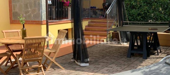 4 bedrooms House in Castelnuovo Magra, Italy No. 99158 6