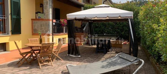 4 bedrooms House in Castelnuovo Magra, Italy No. 99158 5