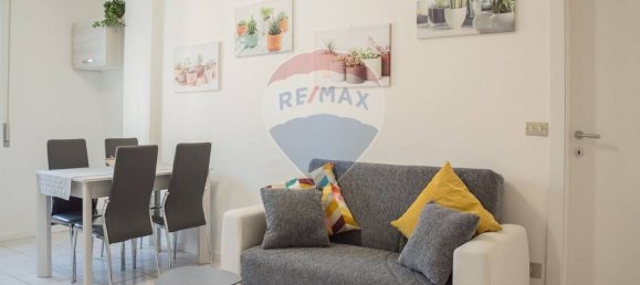 3 rooms Apartment in San Donato Milanese, Italy No. 117560 7