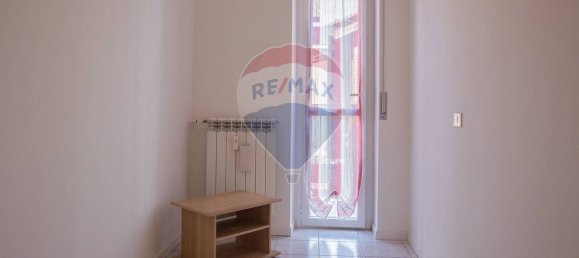 3 rooms Apartment in San Donato Milanese, Italy No. 117560 21