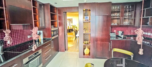 2 bedrooms Apartment in Burj Khalifa, UAE No. 31353 10