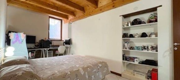 2غرفة شقة في Sona, Italy رقم 20974 32