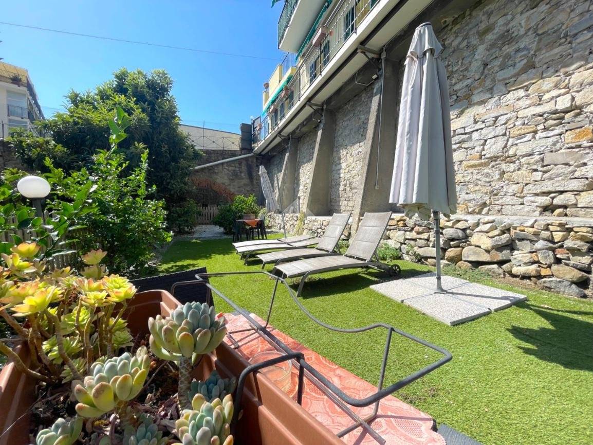 3 bedrooms House in Sanremo, Italy No. 196966