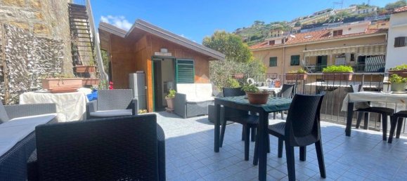 3 bedrooms House in Sanremo, Italy No. 196966 18