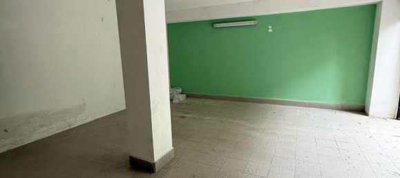 Garage à Trani, Italy 40m² No. 256903 4