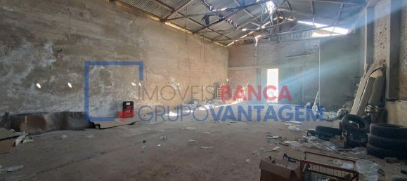 Grundstück in Amadora, Portugal 703m², Nr. 210885 10