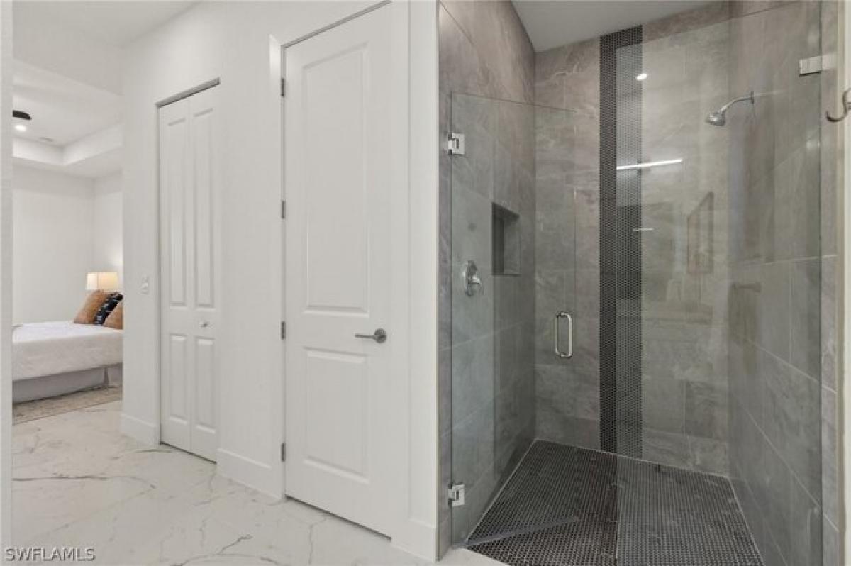 4 bedrooms House in Cape Coral, USA No. 423103