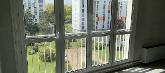 3 bedrooms Apartment in Laxou, France No. 39219 3